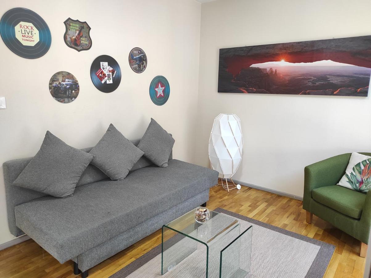 Burgas Termal Apartment Ourense Bagian luar foto